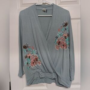 Akemi + Kin Seafoam Green Long Sleeve V-Neck Embroidered Floral Blouse Top M